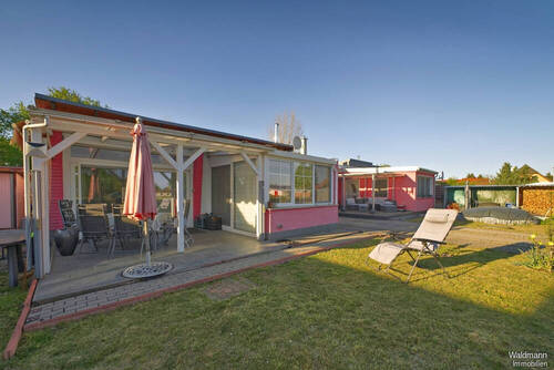 beide Bungalows - Doppeltes Anglerglück. Zwei Bungalows am See