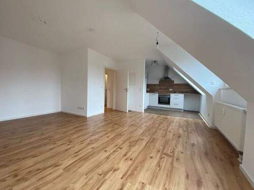 Wohn- und Schlafbereich - 1 Zimmer Etagenwohnung zur Miete in Zell