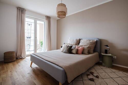 Schlafzimmer - 2 Zimmer Etagenwohnung zum Kaufen in Brühl