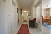 Flur - 4 Zimmer Einfamilienhaus in Wiesmoor