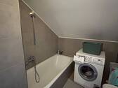 Bad mit Wanne - 