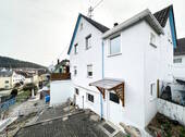 Gebäudeansicht Nord-Ost - 6 Zimmer Mehrfamilienhaus, Wohnhaus in Rottweil