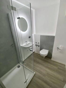 Badezimmer - Etagenwohnung mit 51,00 m² in Magdeburg zur Miete