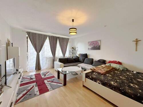 Wohnen - 2 Zimmer Etagenwohnung zum Kaufen in Altdorf