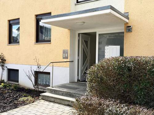 Eingang - 2 Zimmer Etagenwohnung in Altdorf