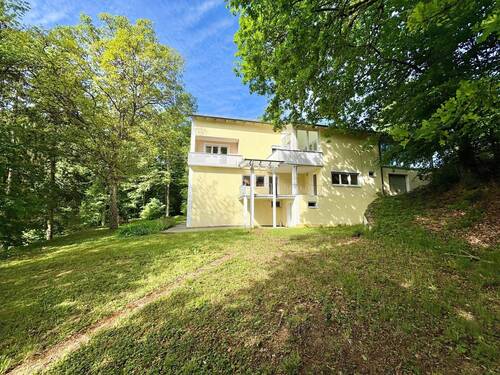 Außenansicht - 2 Zimmer Mehrfamilienhaus, Wohnhaus in Winzer