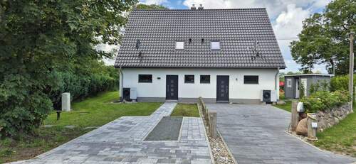 Außenansicht - 5 Zimmer Doppelhaushälfte in Stralsund