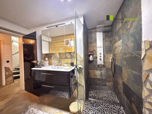 Sauna mit Dusche im KG - 