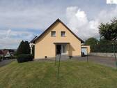 Frontansicht - #SUPER Herbst Preis #Provisionsfrei für Käufer, Einfamilienhaus in sonniger Lage. 36103 Flieden - OT