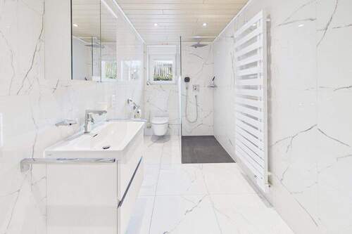 Badezimmer I - 