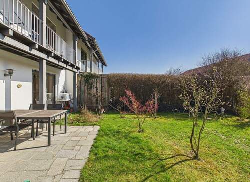 Terrasse - 4 Zimmer Doppelhaushälfte in Altdorf