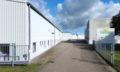 M2261 Außenansicht 1 - Halle zur Miete in Kaltenkirchen