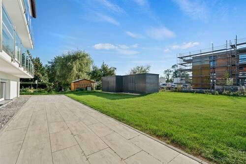 Terrasse - Neubau Wohnung , Untergeschoss Erdgeschoss