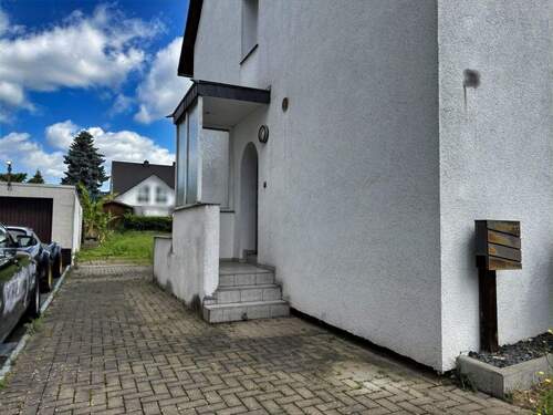 Bild 2 - 4 Zimmer Doppelhaushälfte zum Kaufen in Köln