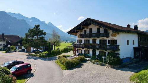 Außenansicht - 1 Zimmer Mehrfamilienhaus, Wohnhaus in Inzell