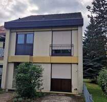 In ruhiger Lage, Reihenendhaus mit Garten und ausbaufähigem Dachgeschoss - Sandhausen