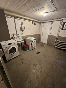 WM + Trockner für Hausgemeinschaft - 