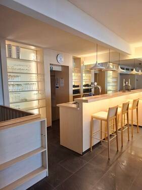 Thekenbereich / Küchenzeile - 