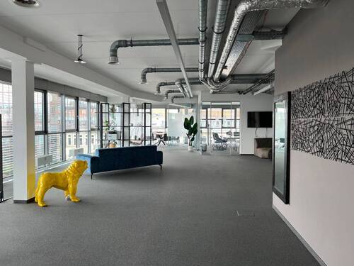Open Space 2 - 