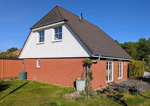 Ansicht Gartenseite - 4 Zimmer Einfamilienhaus zum Kaufen in Eberswalde