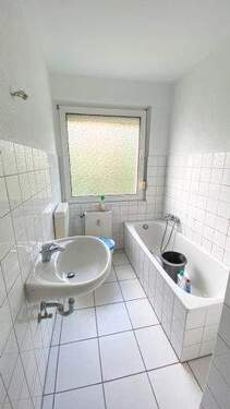 Badezimmer - Etagenwohnung mit 66,00 m² in Plettenberg zur Miete