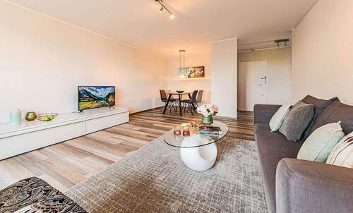 Wohnen - 2 Zimmer Etagenwohnung zur Miete in Frankfurt am Main