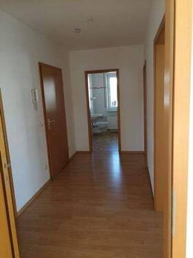 Flur - Etagenwohnung mit 65,00 m&sup2; in Fuldabrück zur Miete