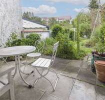 Helles Reihenhaus mit großem Garten und Garage - Ihr Zuhause in Ohmden