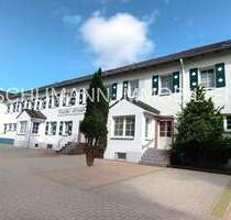 Wunderschönes Kaiserin Victoria Mehrfamilienhaus mit 14 Wohnungen und 2 Garagen - Wilhelmshaven Heppens