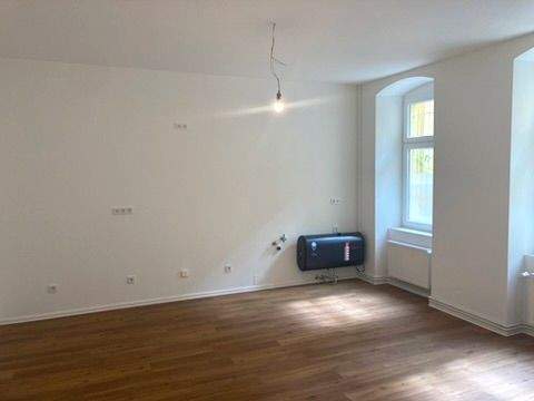 Wohnzimmer - 2 Zimmer Etagenwohnung in Berlin