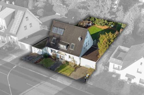 Drohne - 9 Zimmer Mehrfamilienhaus, Wohnhaus in Dortmund