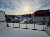 Balkon und Ausblick.jpeg - 3 Zimmer Etagenwohnung zum Kaufen in Langenfeld (Rheinland)