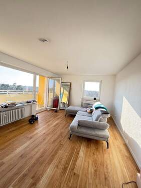 IMG_5820.jpeg - Top Wohnung im 7 Obergeschoss - 940,00&nbsp;EUR Kaltmiete, ca.&nbsp; 76,00&nbsp;m&sup2;&nbsp;Wohnfl&auml;che