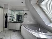 Badezimmer DG_3.jpg - 