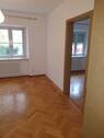 Durchgang zum Zimmer - Etagenwohnung mit 70,20 m&sup2; in Regensburg zur Miete
