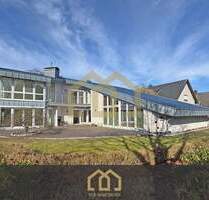 TOP !!! GANZ NEUER PREIS: Exklusives Anwesen mit Pool in Bestlage von Achim-Uesen!