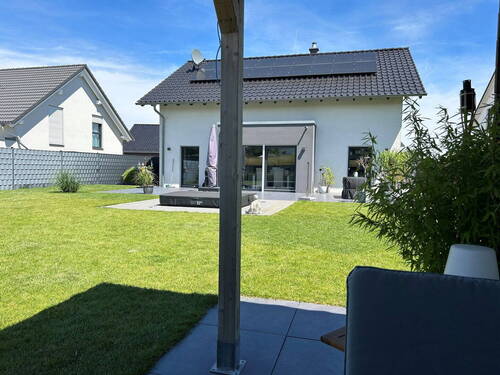 Rückansicht - 5 Zimmer Einfamilienhaus zum Kaufen in Velbert