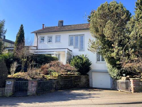 Ansicht - Klassisches Einfamilienhaus in idyllischer Lage