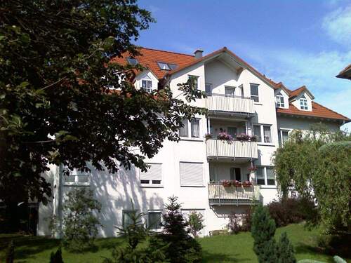 Haus - Ruhige 2-Raum-Dachgeschosswohnung