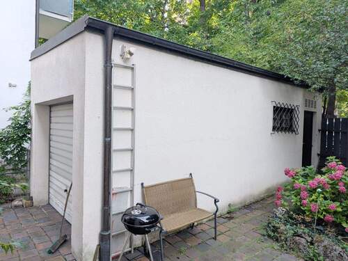 Garage - 