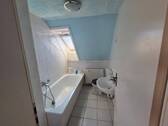 Bad im Dachgeschoss - 