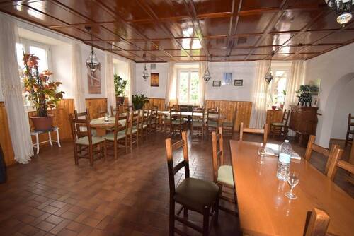 Gastraum 1 - 1 Zimmer Mehrfamilienhaus, Wohnhaus zum Kaufen in Klettgau