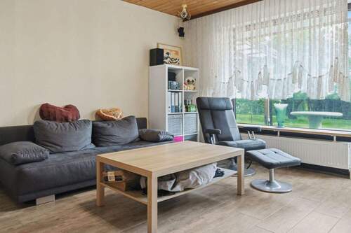 Wohnzimmer Untergeschoss - 