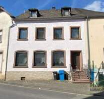 Ein Haus voller Geschichte und Möglichkeiten - willkommen in Ihrem neuen Zuhause in Speicher!