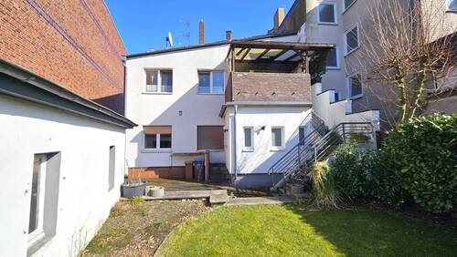 Blick vom Garten - 