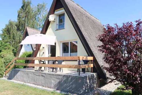 Außenanscht - Urlaubsträume auf Rügen: Gepflegtes Ferienhaus mit Garten in Mönchgut