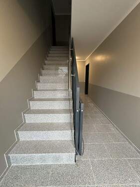 Flur - 3 Zimmer Etagenwohnung zur Miete in Berlin