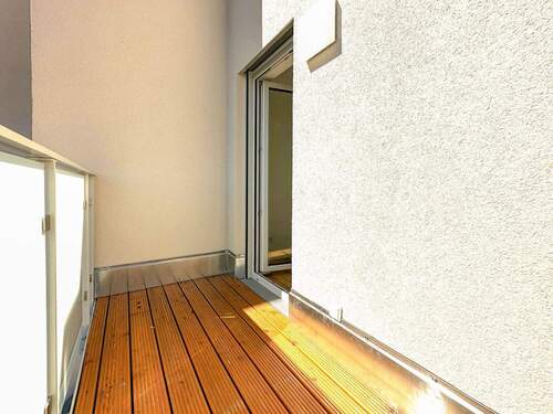 Balkon zum ruhigen Innenhof - 