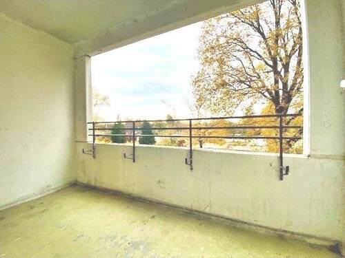 Gut geschützter Platz im Freien - 