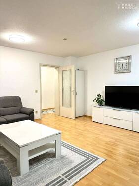 Wohnzimmer Ansicht 2 - 3 Zimmer Etagenwohnung zum Kaufen in Fürth